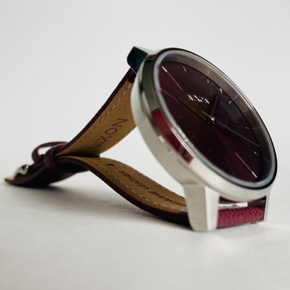 Nixon Kensington Leather 37 MM Silver Port - Picture 3 of 4